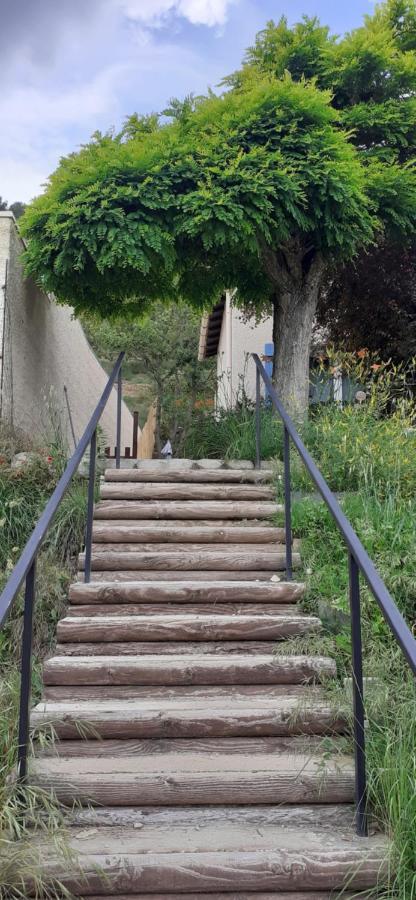 Gite Avec Terrasse Privee Proche Des Gorges Du Verdon Альмань-ан-Прованс Экстерьер фото